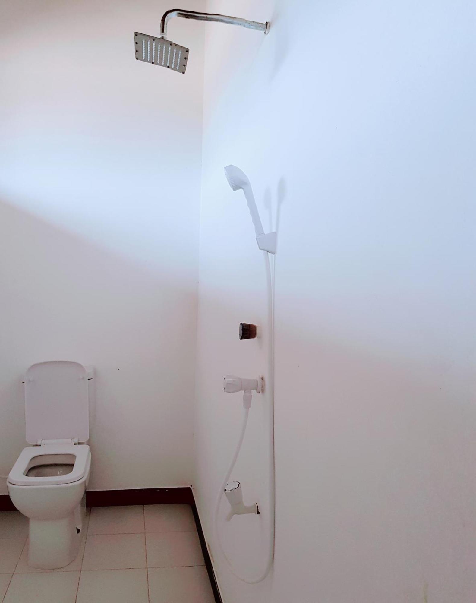 Exotic Beach Hotel Vịnh Arugam Ngoại thất bức ảnh